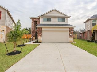 203 Sea Breeze Dr, Bacliff, TX 77518