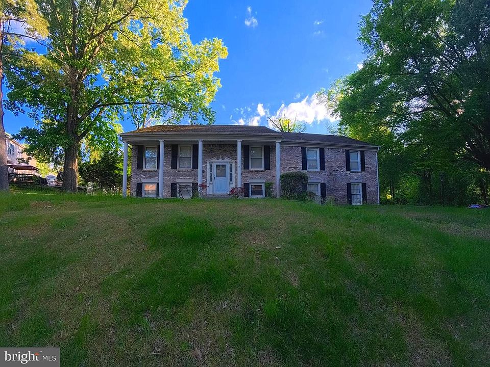1st image of 11801 Fairgreen Ln