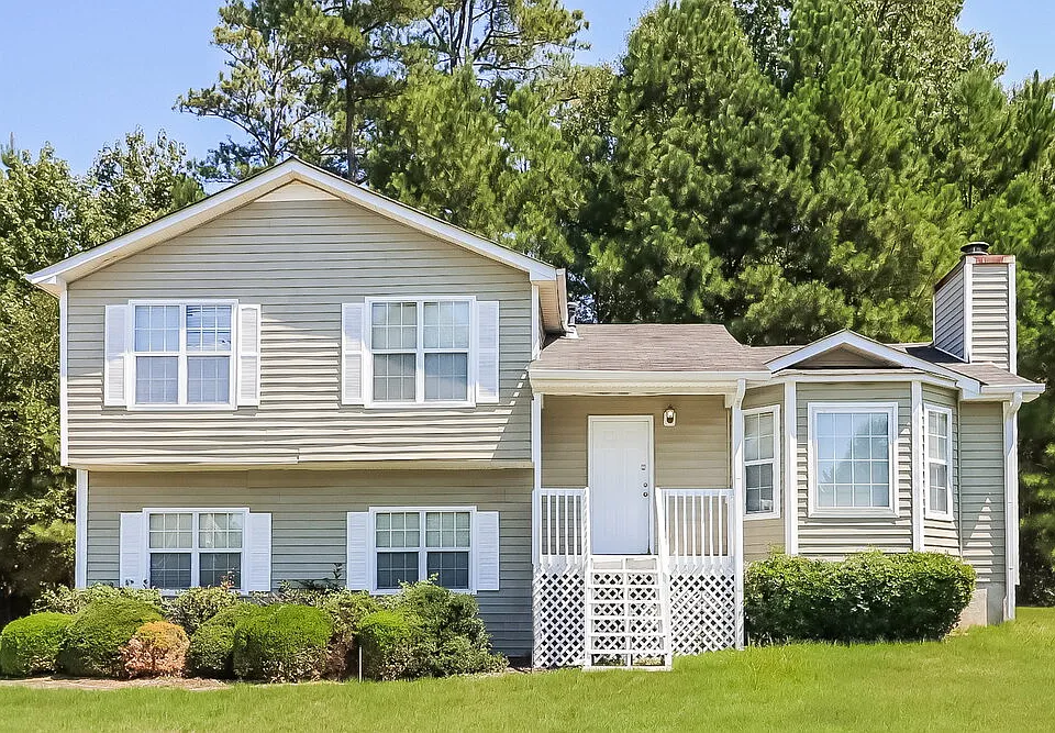 5987 Graywood Cir