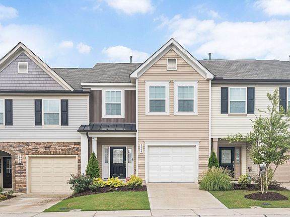 3rd image of 3009 Cypress Lagoon Ct