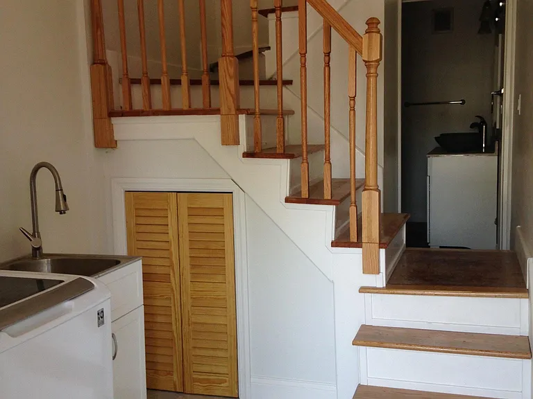 348 Waitman St — Photo 20