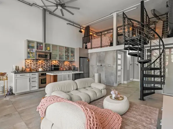 575 6th Ave Unit 216, San Diego, CA 92101