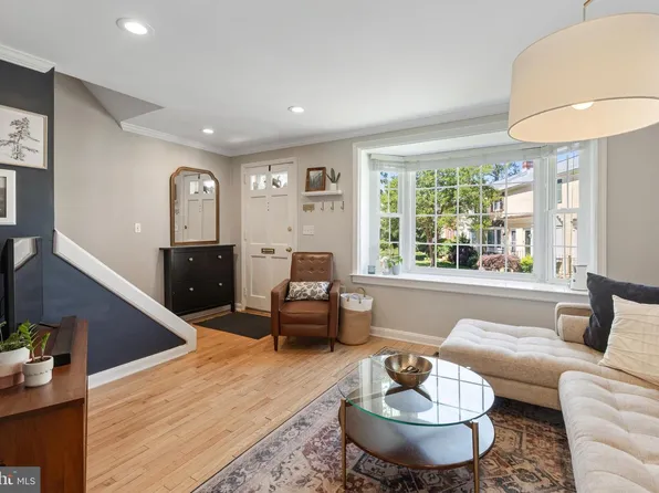 3740 Keller Ave, Alexandria, VA 22302