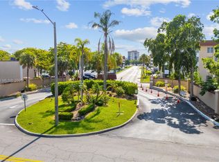 Manor Townhouse, Fort Lauderdale, FL 33319