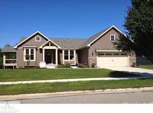 4833 Hawk Hollow Dr E, Bath, MI 48808