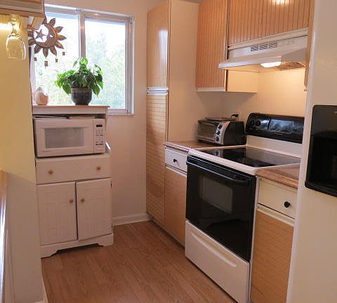 3rd image of 5751 Deer Run Dr #1J
