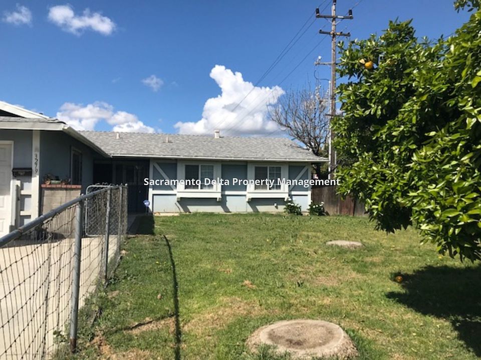 1st image of 3279 Bridgeford Dr