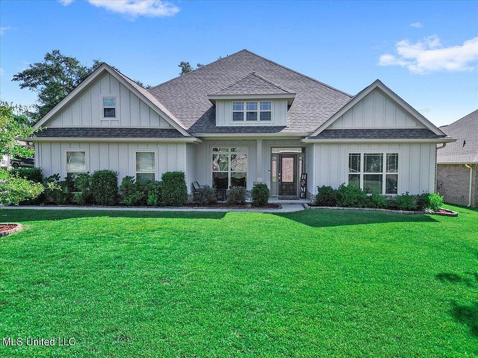 1st image of 7470 Woodlawn Ct