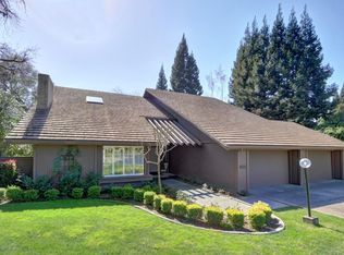 2048 Ophir Hill Ct, Gold River, CA