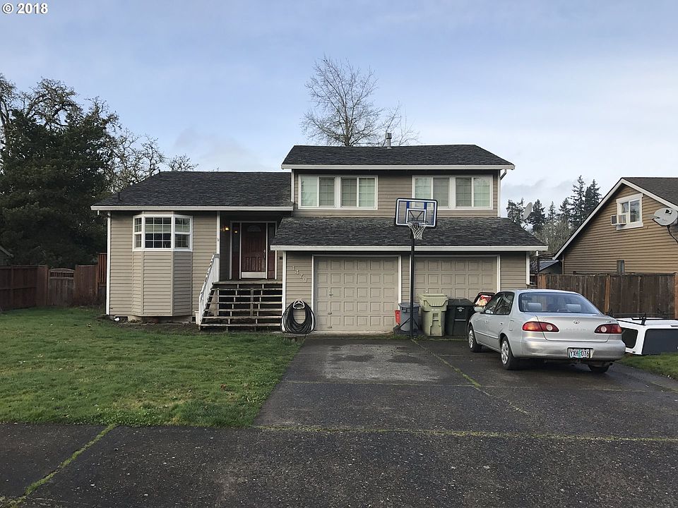 1st image of 1479 SE 51st Ave