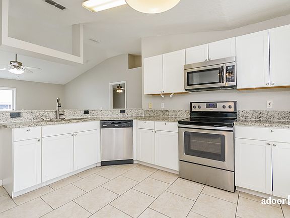 3rd image of 407 Gannet Ct