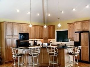 307 Le Pointe Dr, Bethany Beach, DE 19930