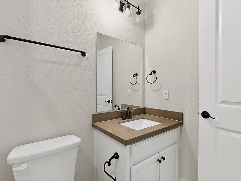 5901 The Esplanade Dr — Photo 42