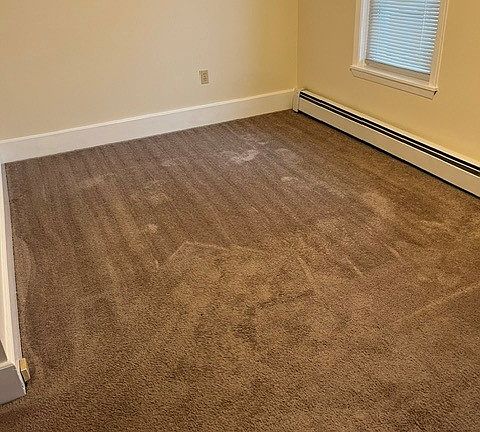 4th image of 2 Jackson Ave APT 2