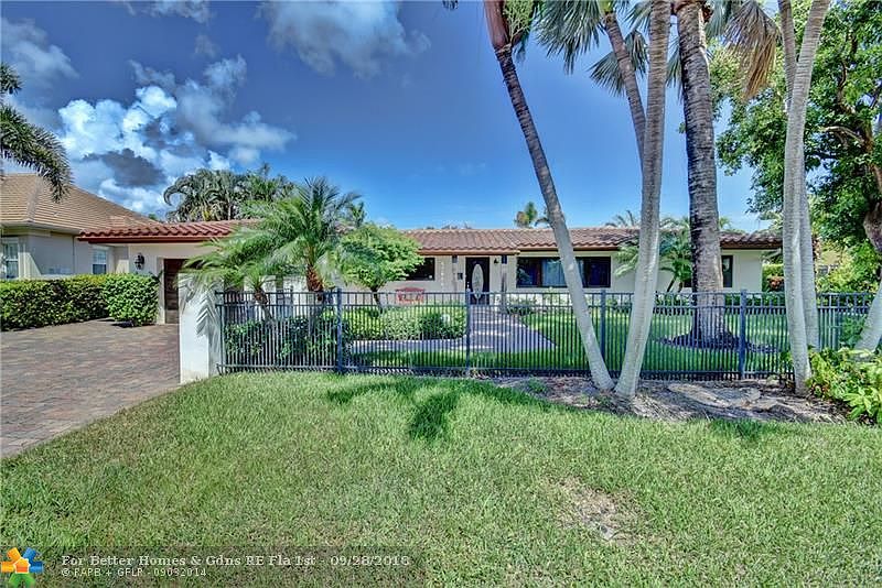 1st image of 2649 NE 35th St