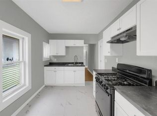 1055 7th St W #2, Saint Paul, MN 55102