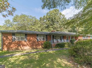 1645 Highpoint Rd, Snellville, GA 30078