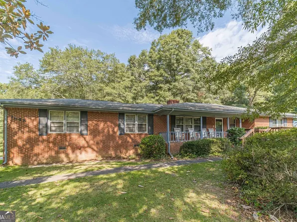 1645 Highpoint Rd, Snellville, GA 30078