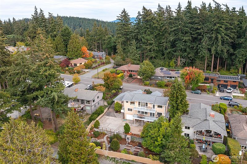 2nd image of 708 Highland Drive
