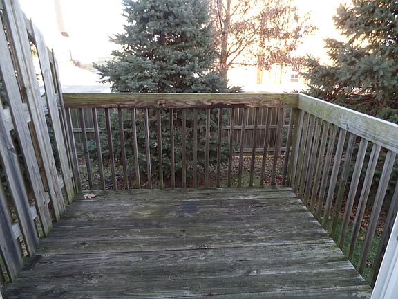 5th image of 1058 Marsala Ave