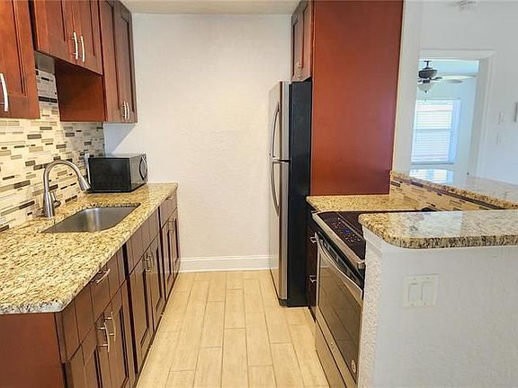 3rd image of 14026 E Parsley Dr Unit B