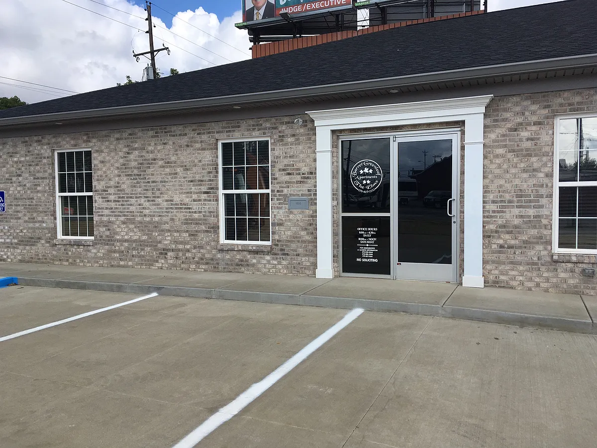Building Photo - Barret, Greenleaf & The Elms & IIIC Properties