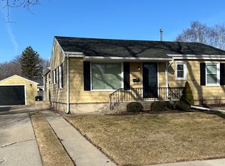 3450 3rd Ave, Racine, WI 53402