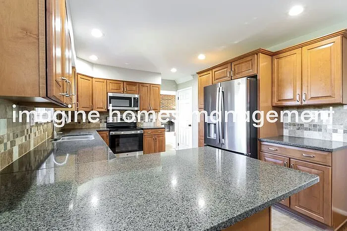 1557 Citadel Pl — Photo 7