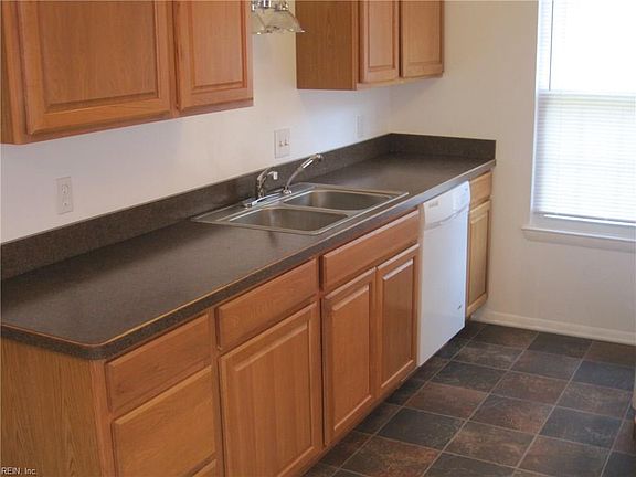 4th image of 1134 Snowbird Ln