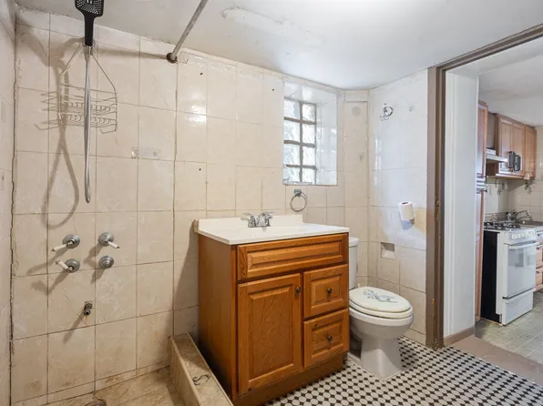 100-30 Martense Avenue image 13 of 36