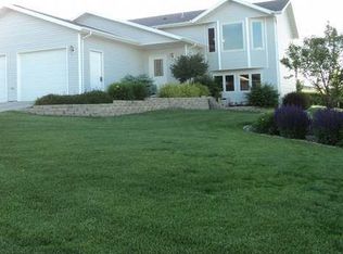 3444 Crocus Ave, Bismarck, ND 58501