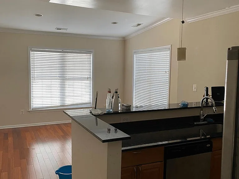 1413 Meridian Pl NW #2 — Photo 5