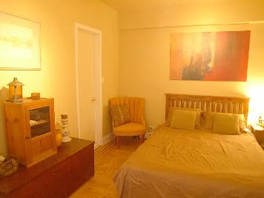 Sold by Corcoran | media 28