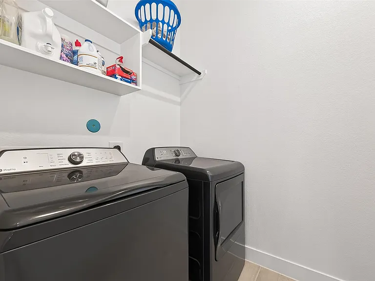 21163 Medina River Dr — Photo 18