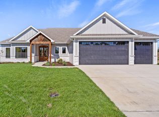 2805 Easley Cabin Cir, Columbia, MO 65201