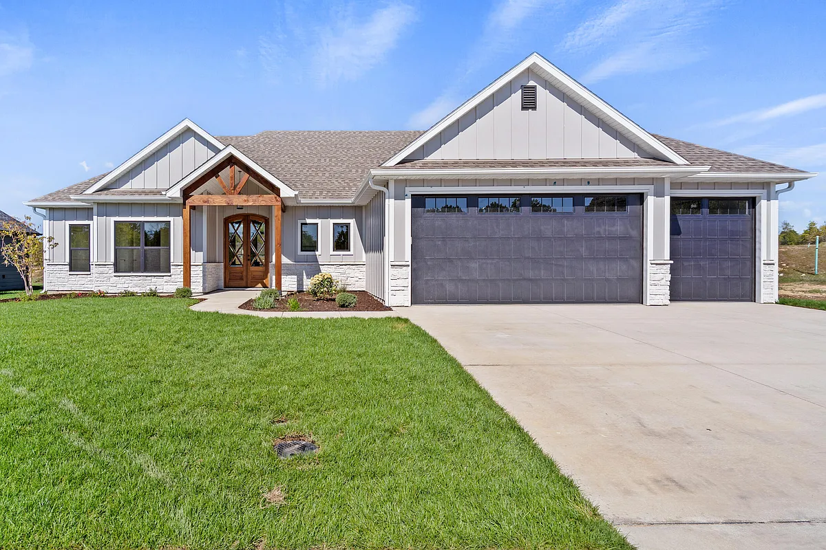 Building Photo - 2805 Easley Cabin Cir