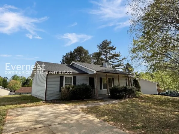 1228 Capps Hollow Dr, Charlotte, NC 28216