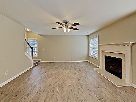 5th image of 1650 Cooper Lakes Dr