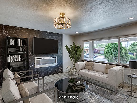 3rd image of 1718 Aliso Dr NE