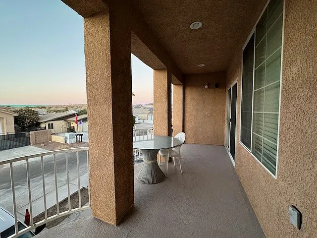 1486 Riverfront Dr — Photo 2