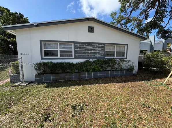 1226 NE 112th St #1226, Miami, FL 33161
