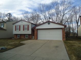 41800 Cherry Hill Rd, Novi, MI 48375