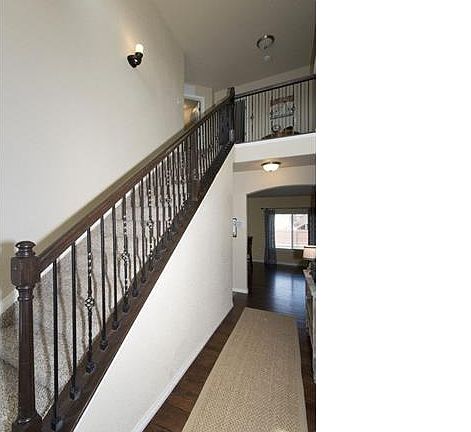 2nd image of 12905 Lacevine Pl