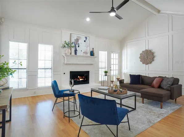 1209 Wiltshire Dr, Carrollton, TX 75007