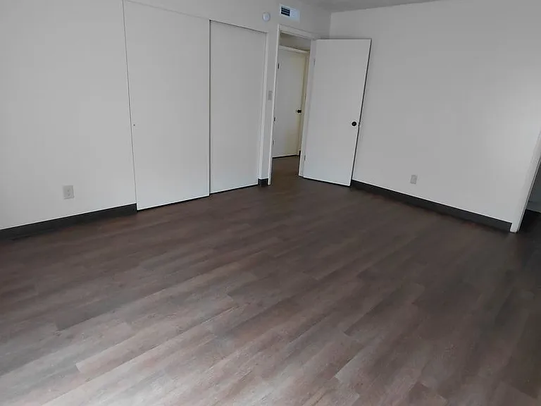 Prairie Sun Apartments — Photo 15