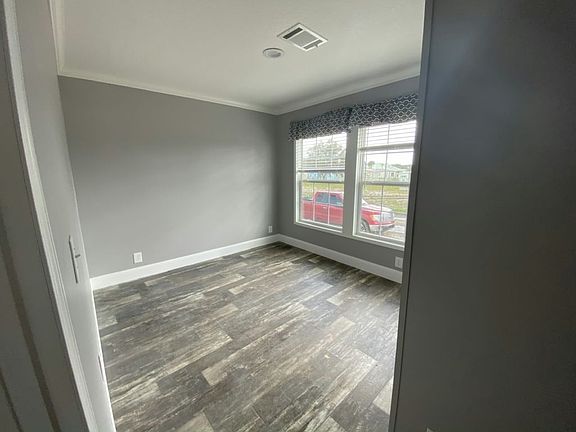2nd image of 6429 Forest Lake Dr #Qfx6k