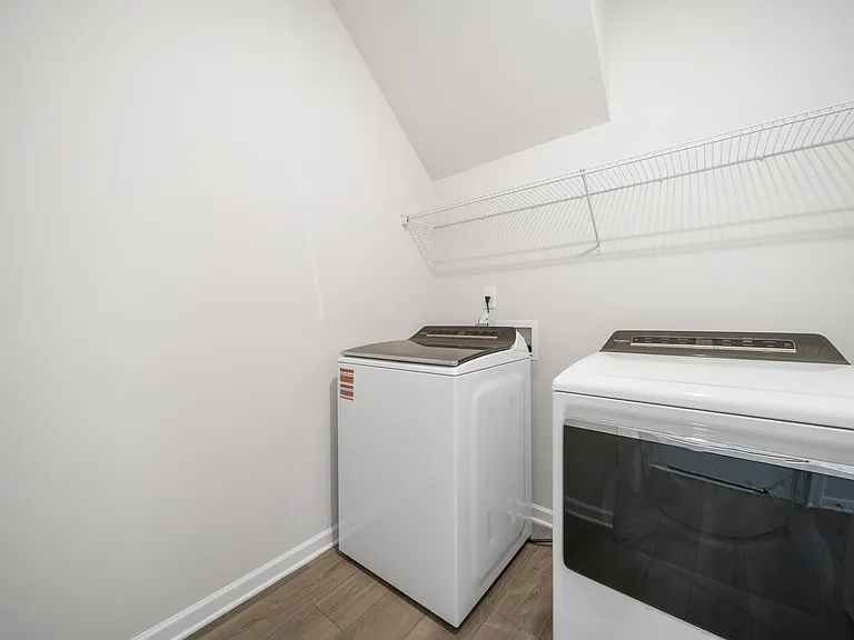 Main Level, Laundry room