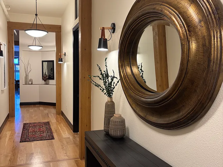170 S Lincoln St #200 — Photo 3