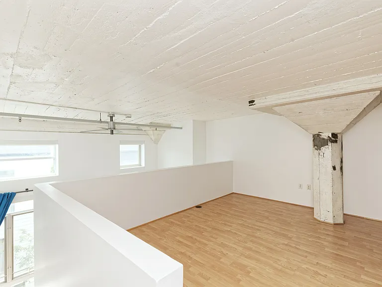 1201 Pine St #306 — Photo 16