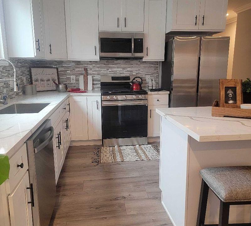 2nd image of 1027 W 54th St #1027
